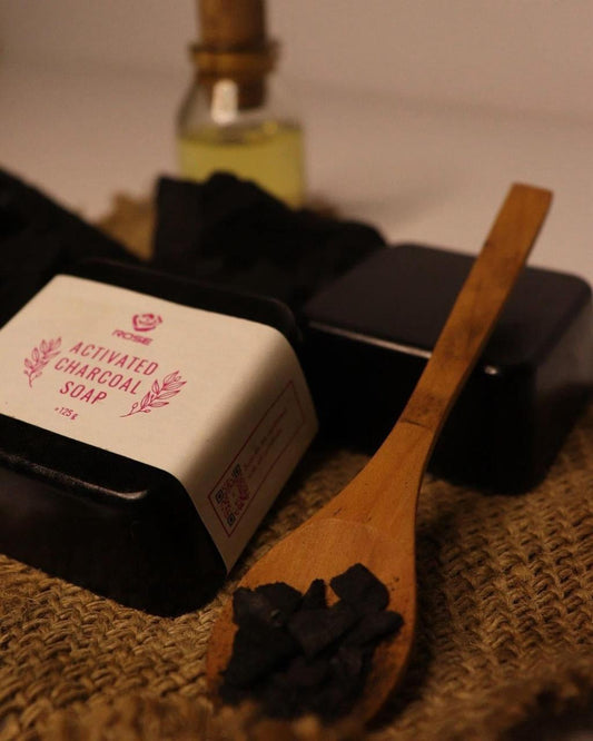 🧼 صابونة الفحم النشط الطبيعي